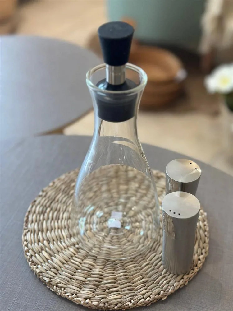 ACEITERA BAJA CON TAPON ACERO Y SILICONA - Imagen 5
