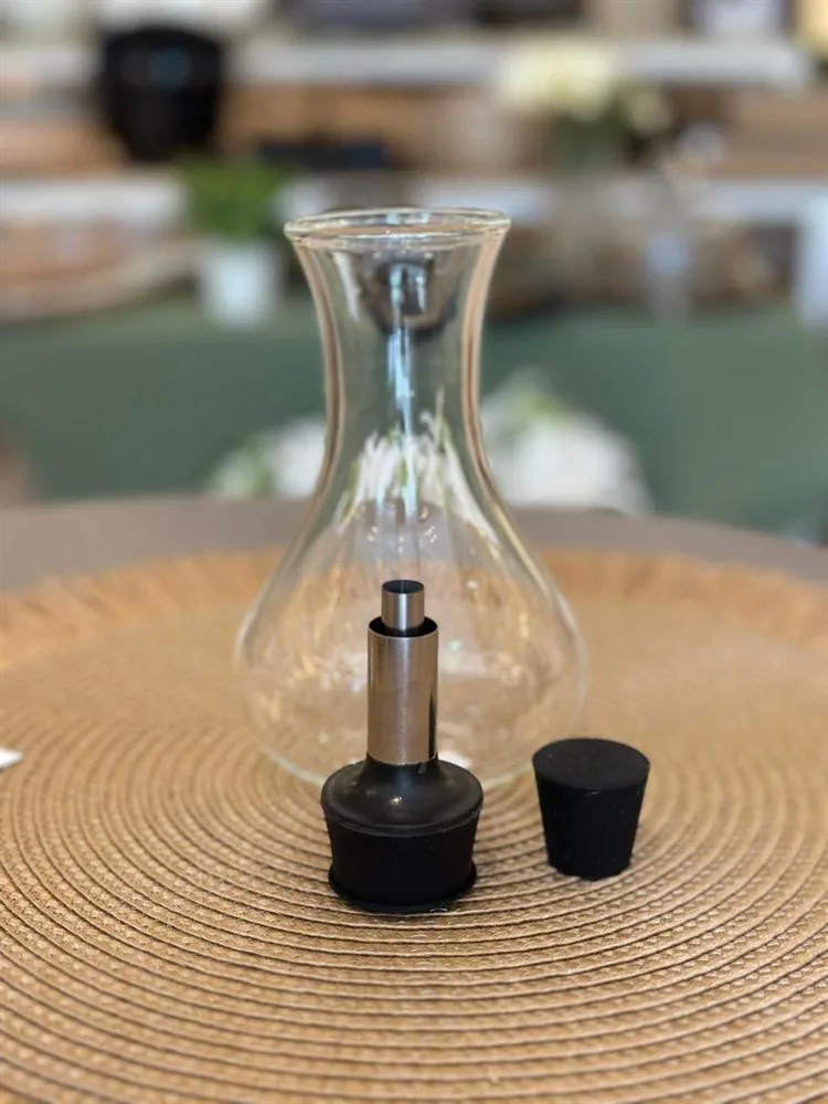 ACEITERA LAMPARA VIDRIO CON TAPON ACERO Y SILICONA - Imagen 4