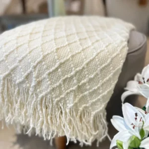 MANTA BLANCA TRAMADA DISEÑO ROMBOS CHICOS