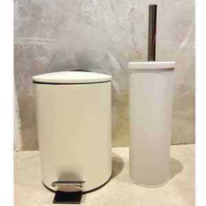 ESCOBILLA DE BAÑO BLANCA LISA