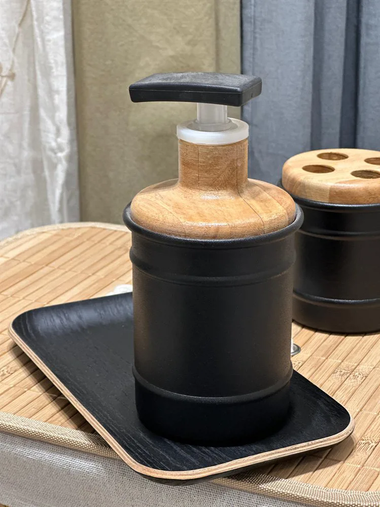 DISPENSER JABON LIQUIDO QUAQUERO