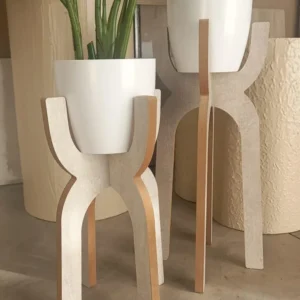 PIE MADERA Y MACETA U MACETA PLASTICA 60 CM