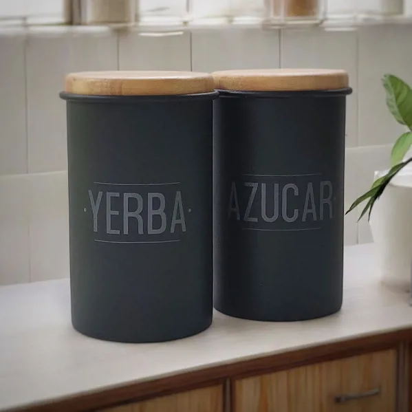 TARRO QUAQUERO YERBA