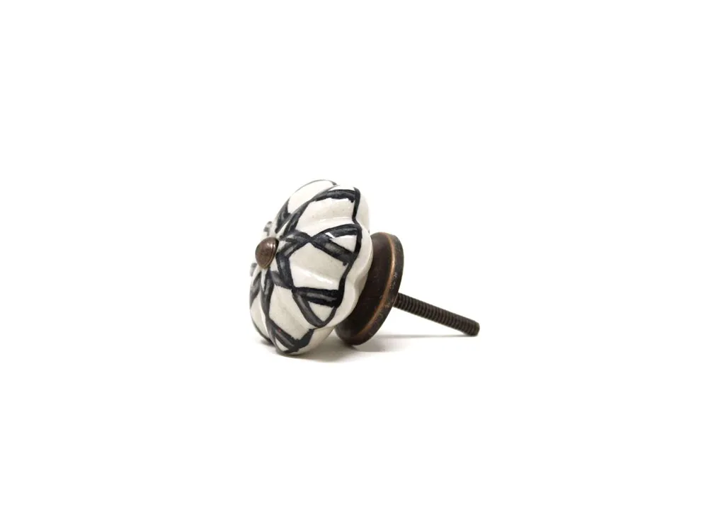 TIRADOR CERAMICA FLOR BL/NG 6 CM