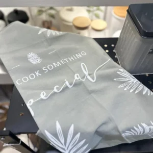 REPASADOR TUSOR GRIS ESTAMPA BLANCA
