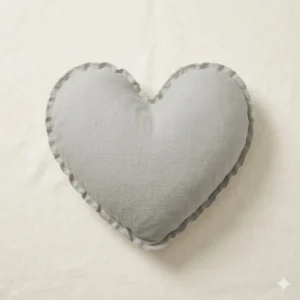 ALMOHADON CORAZON GRIS