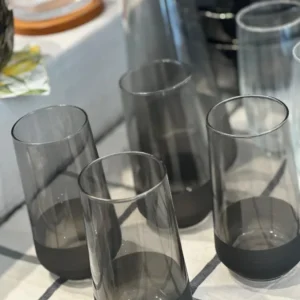 SET X 4 VASOS FONDO ESMERILADO NEGRO X 470 ML