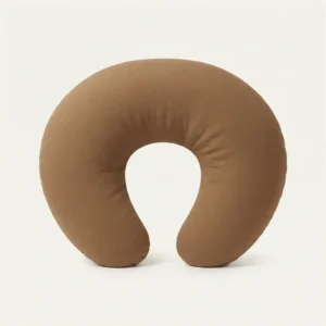ALMOHADON AMAMANTADOR AVELLANA